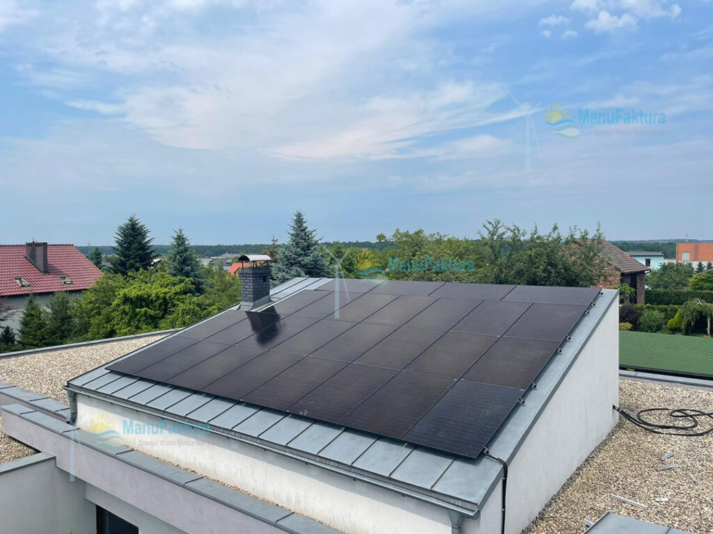 Fotowoltaika Tychy 9,90 kWp - instalacja fotowoltaiki na dachu balastowym