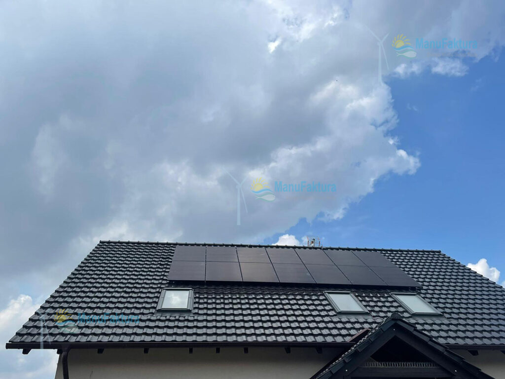 Fotowoltaika Brzeg 5,11 kWp - instalacja czarnych paneli fotowoltaicznych na domom jednorodzinnym