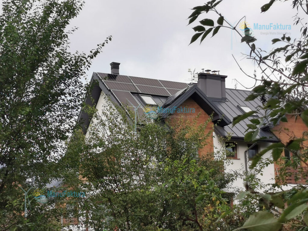 Fotowoltaika Kraków 4 kWp - instalacja fotowoltaiki na dachu domu jednorodzinnego