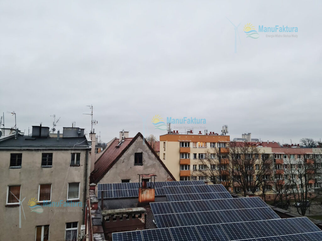 Fotowoltaika Brzeg 9,9 kWp - instalacja paneli słonecznych na budynku wielorodzinnycm kamienicy
