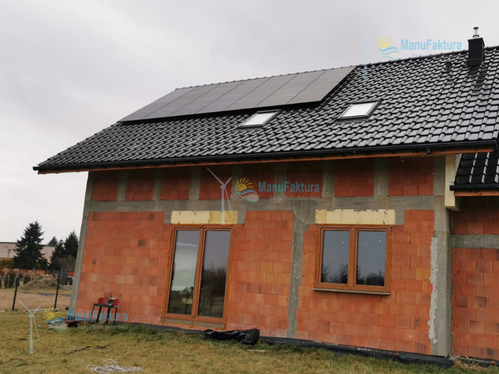Fotowoltaika Lędziny 6,5 kWp - instalacja paneli słonecznych na nowym domu jednorodzinnym