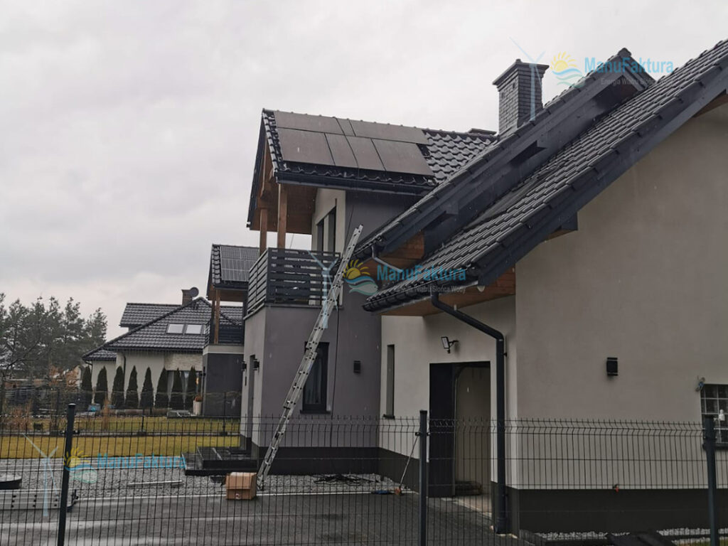 Fotowoltaika Jaworzno 6,46 kWp - instalacje paneli słonecznych na dachu domu jednorodzinnego