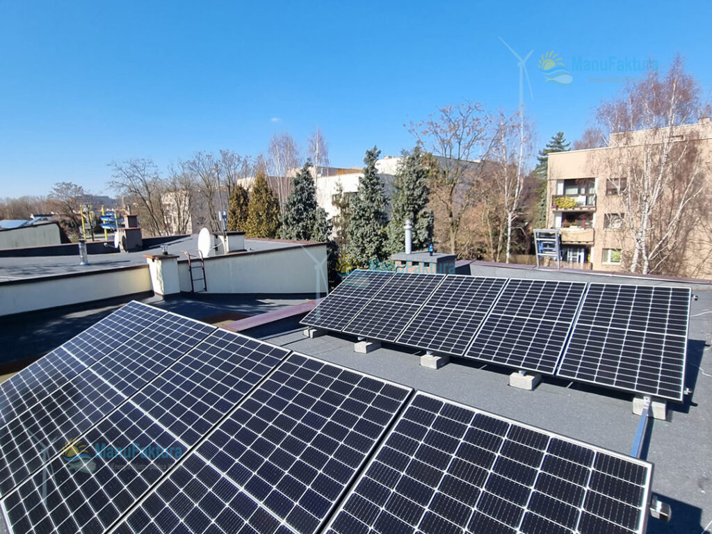 Fotowoltaika Katowice 4 kWp - panele słoneczne dachu płaskim typu na stropodach