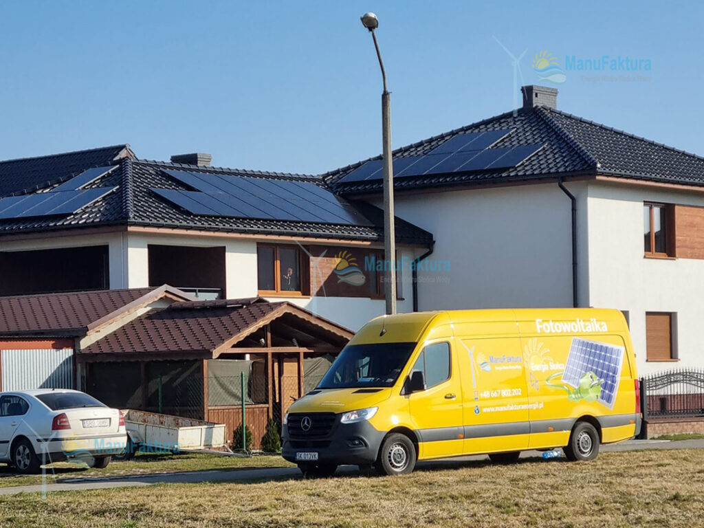 Fotowoltaika Pstrążna 9,9 kWp śląskie - instalacja paneli słonecznych na dachu domu jednorodzinnego