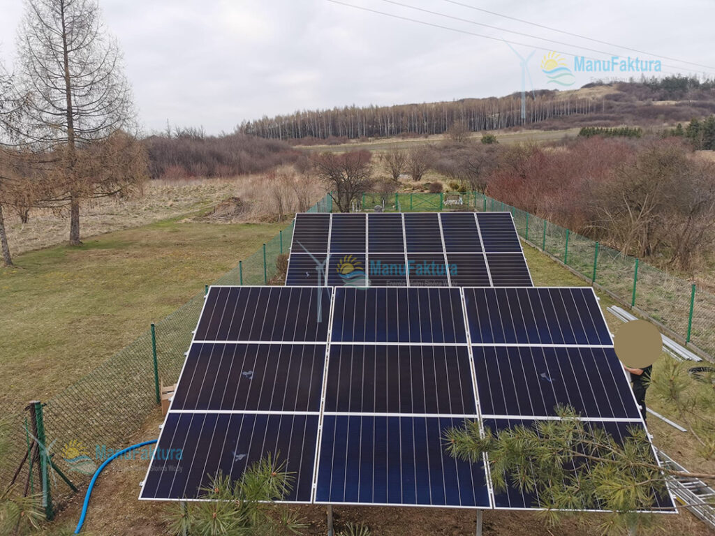 Fotowoltaika Olkusz 9,90 kWp instalacja naziemna panele słoneczne na działce