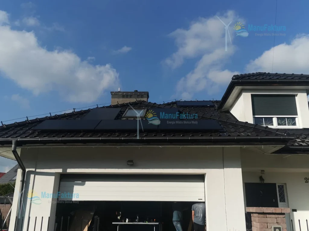 Fotowoltaika Oświęcim montaż paneli na dachu garażu w domu jednorodzinnym instalacje o mocy 4 kWp