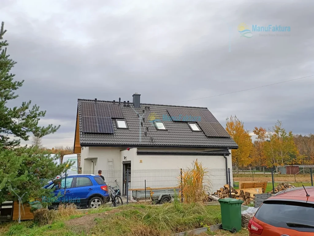 Panele słoneczne Oświęcim 5 kWp dom jednorodzinny dachówka ceramiczna